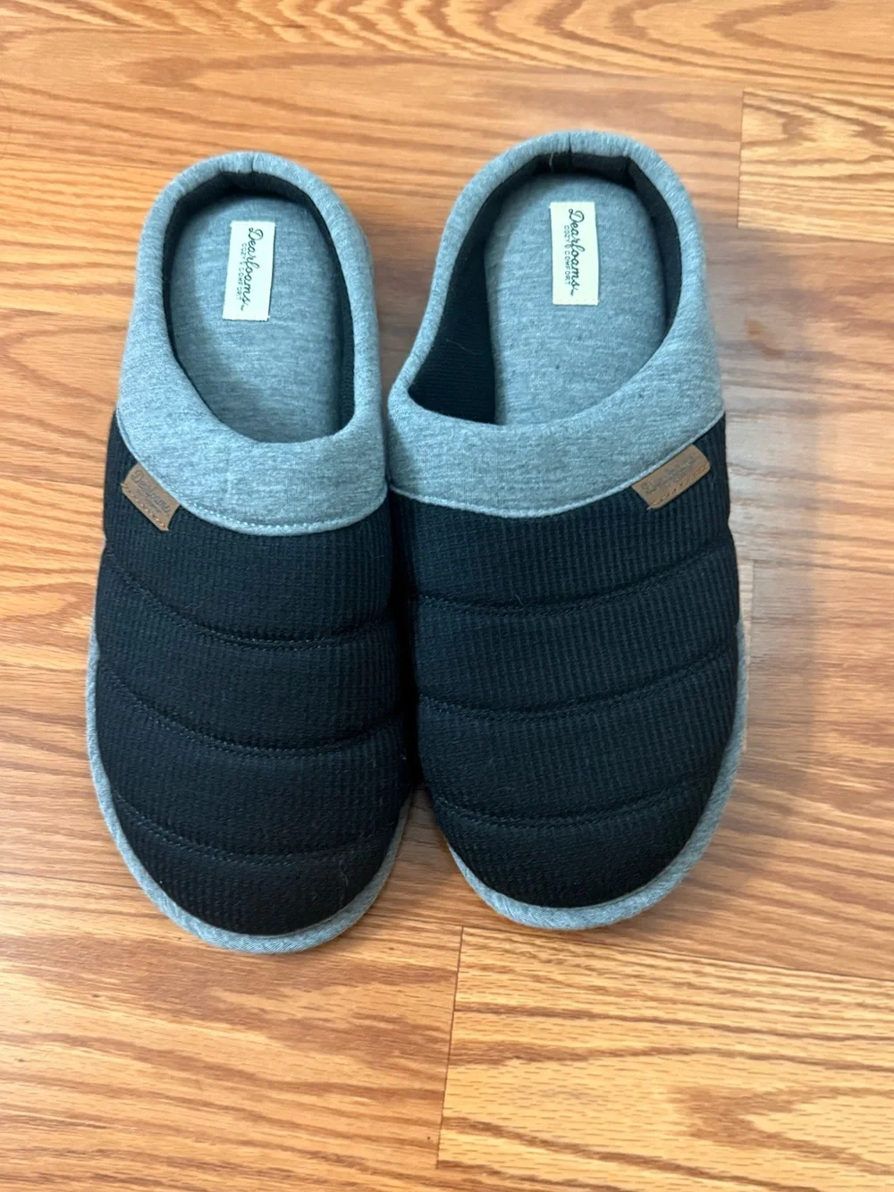 dearfoams Gray and Black Quilted Slip-On Slippers